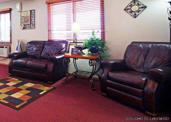 Econo Lodge Inn & Suites Dubuque Εσωτερικό φωτογραφία
